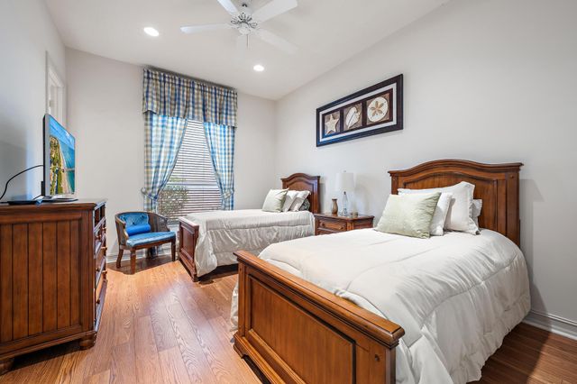 7090 Tradition Cove Lane E, West Palm Beach, FL 33412