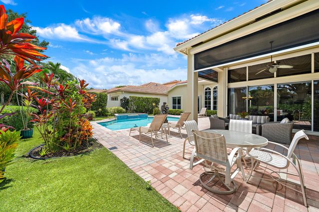 7090 Tradition Cove Lane E, West Palm Beach, FL 33412