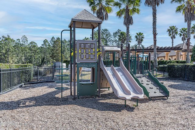 877 BATTERSEA Drive, St. Augustine, FL 32095