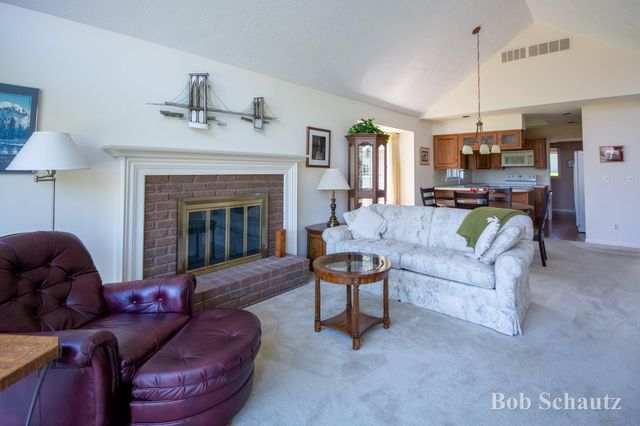 3454 Charlevoix Drive Se, Cascade Twp, MI 49546