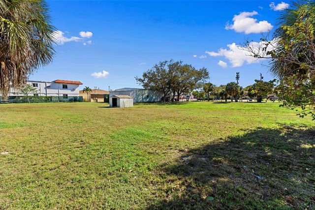 507 Gardenia Avenue, Fort Pierce, FL 34982