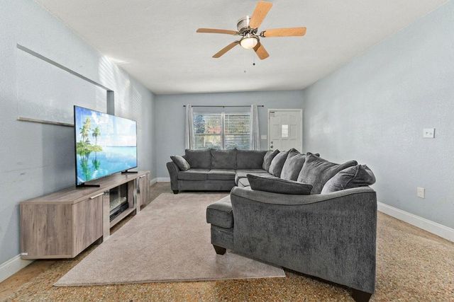 507 Gardenia Avenue, Fort Pierce, FL 34982