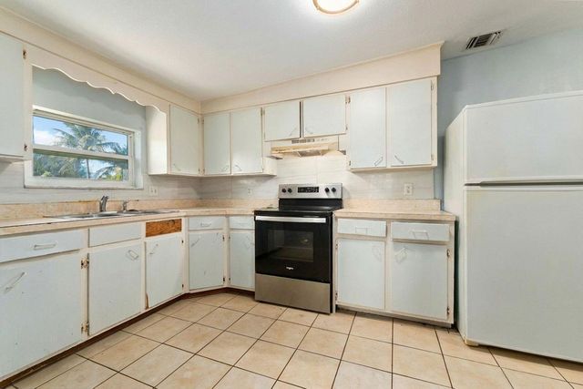 507 Gardenia Avenue, Fort Pierce, FL 34982