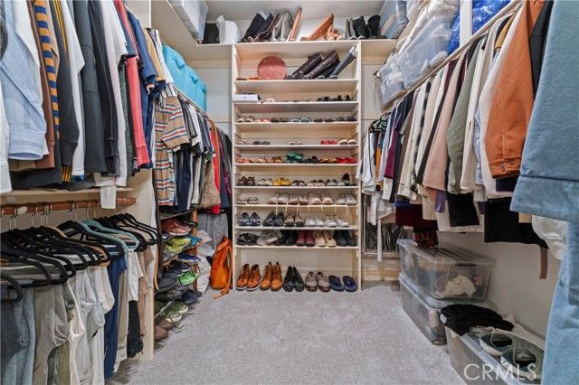 2355 N Beverly Glen Boulevard, Los Angeles, CA 90077