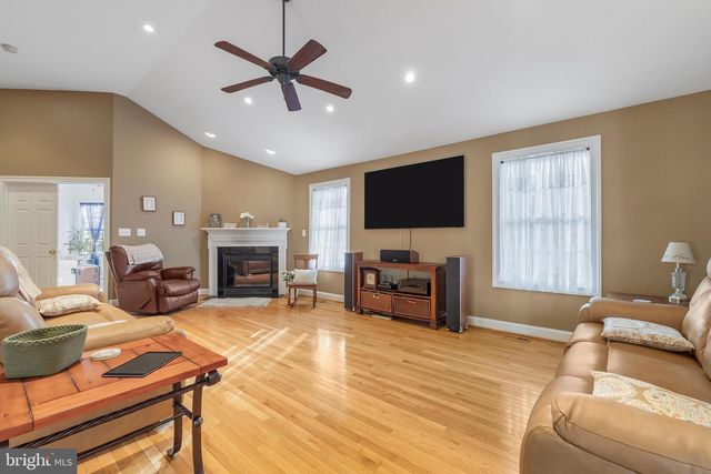 518 N OLD HAMMONDS FERRY RD, Linthicum Heights, MD 21090