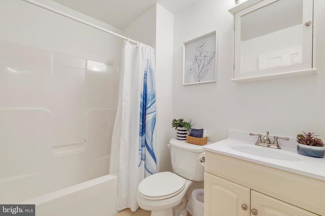 518 N OLD HAMMONDS FERRY RD, Linthicum Heights, MD 21090