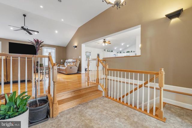 518 N OLD HAMMONDS FERRY RD, Linthicum Heights, MD 21090