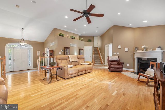 518 N OLD HAMMONDS FERRY RD, Linthicum Heights, MD 21090