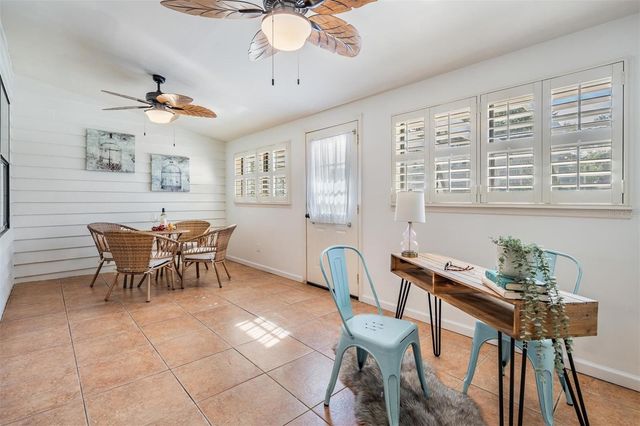 14818 WINDING CREEK COURT, Tampa, FL 33613