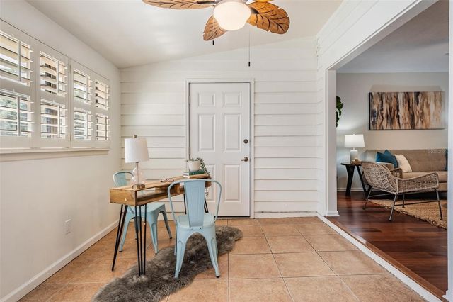 14818 WINDING CREEK COURT, Tampa, FL 33613