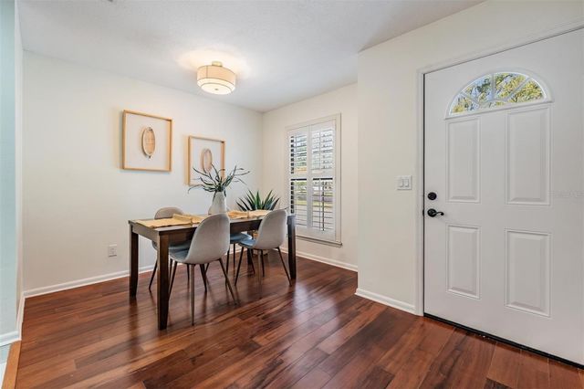 14818 WINDING CREEK COURT, Tampa, FL 33613