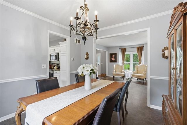 6118 W 157 Terrace, Overland Park, KS 66223