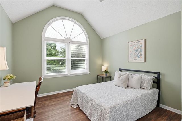 6118 W 157 Terrace, Overland Park, KS 66223