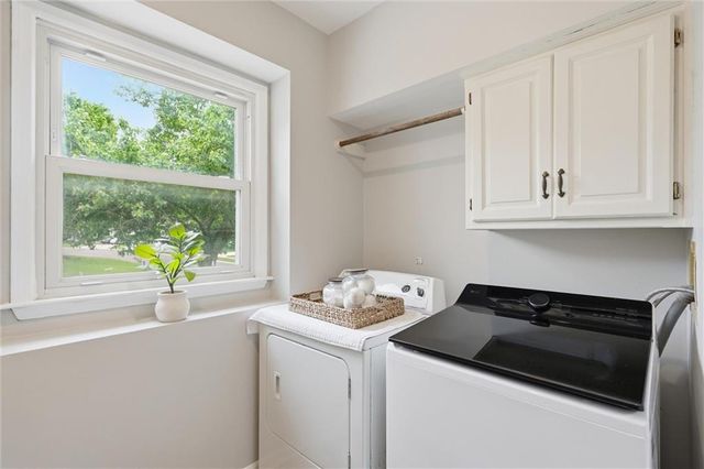 6118 W 157 Terrace, Overland Park, KS 66223