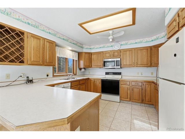 35829 Whispering Pne, Elizabeth, CO 80107