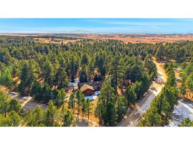 35829 Whispering Pne, Elizabeth, CO 80107