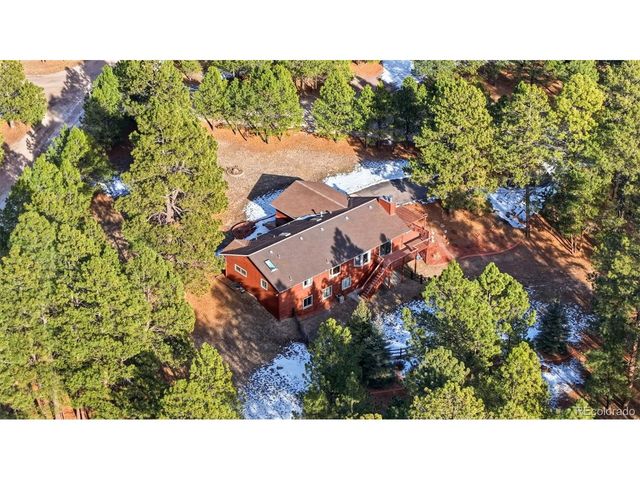 35829 Whispering Pne, Elizabeth, CO 80107