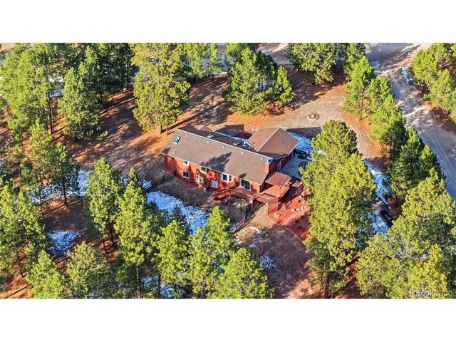 35829 Whispering Pne, Elizabeth, CO 80107