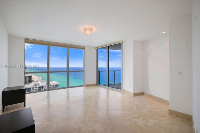 3101 S Ocean Drive 2708, Hollywood, FL 33019