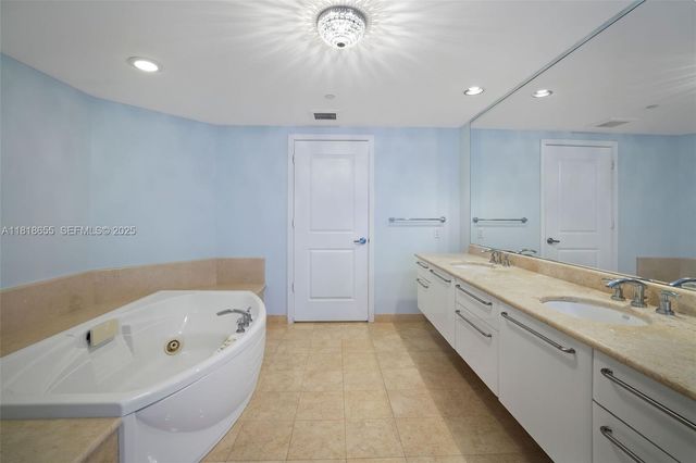 3101 S Ocean Drive 2708, Hollywood, FL 33019