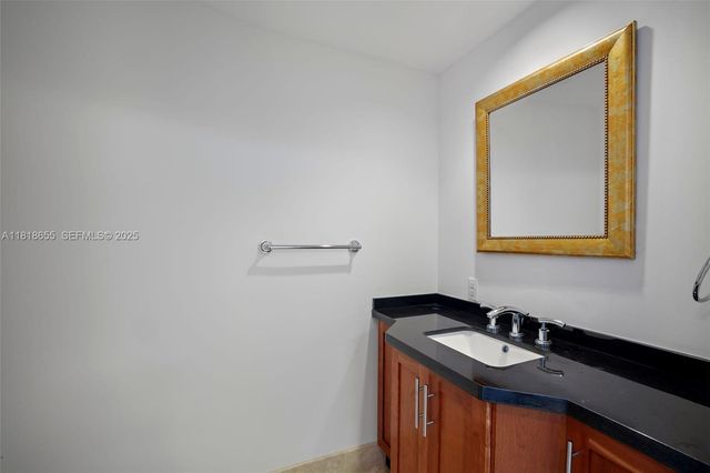 3101 S Ocean Drive 2708, Hollywood, FL 33019