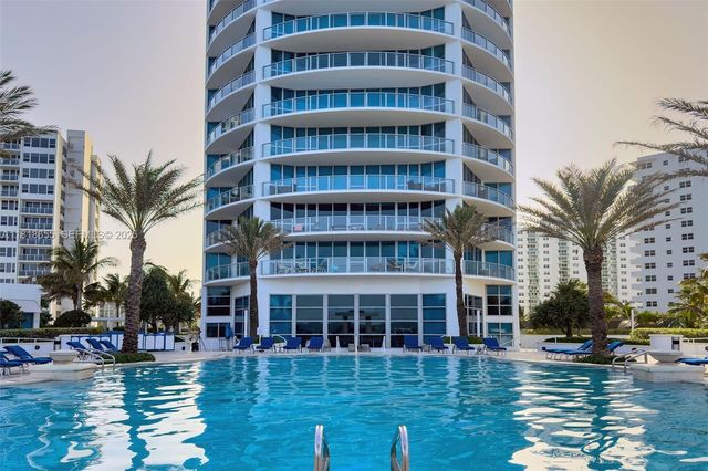 3101 S Ocean Drive 2708, Hollywood, FL 33019