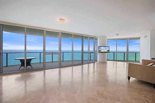 3101 S Ocean Drive 2708, Hollywood, FL 33019
