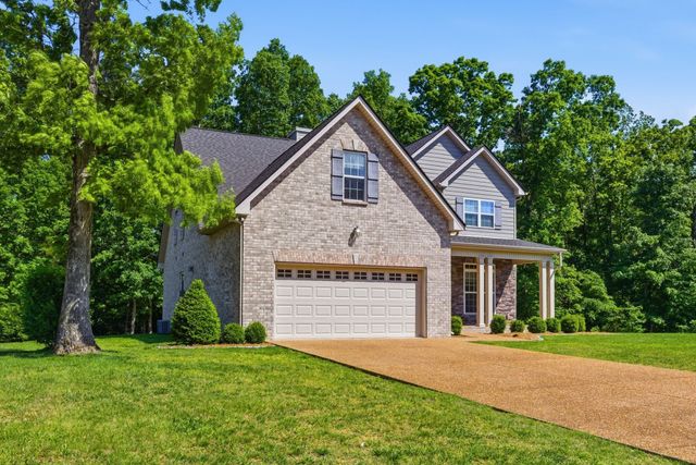 7214 Braxton Bend Dr, Fairview, TN 37062