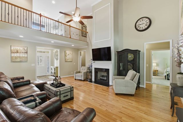 7214 Braxton Bend Dr, Fairview, TN 37062