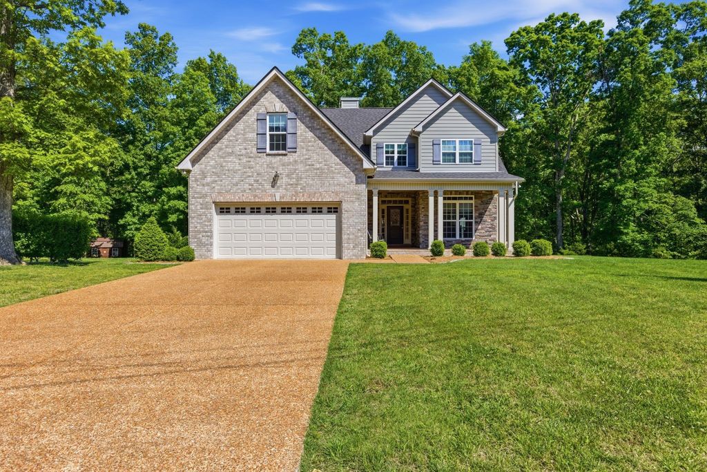 7214 Braxton Bend Dr, Fairview, TN 37062
