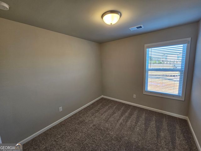 4 Silver Lane, Newnan, GA 30265