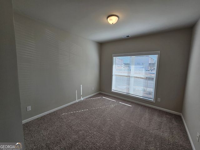 4 Silver Lane, Newnan, GA 30265