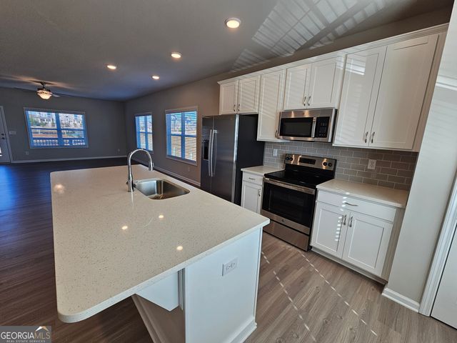 4 Silver Lane, Newnan, GA 30265