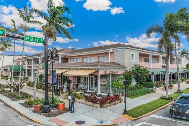 980 7th AVE S 201, Naples, FL 34102