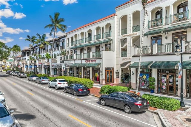 980 7th AVE S 201, Naples, FL 34102