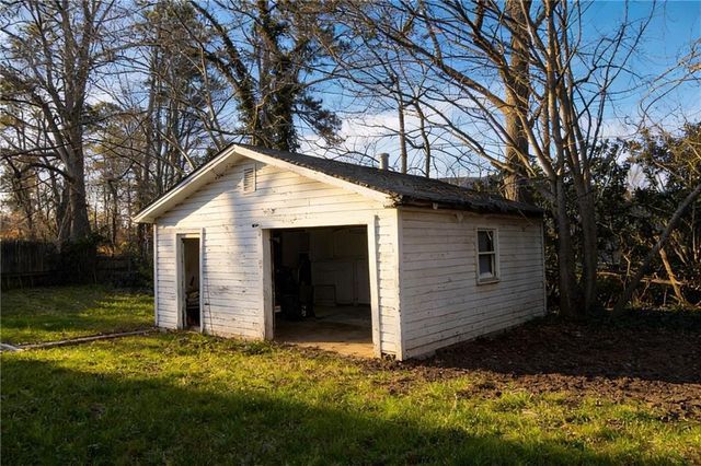 154 Privette SW Road, Marietta, GA 30008