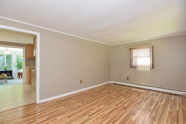 73 Brown Hill Road, Hampstead, NH 03826