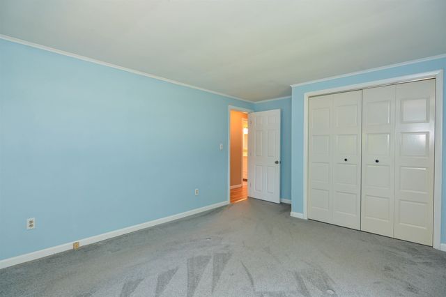 73 Brown Hill Road, Hampstead, NH 03826