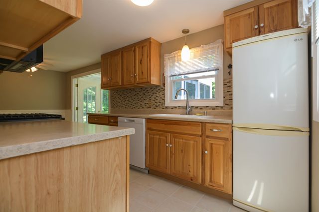 73 Brown Hill Road, Hampstead, NH 03826