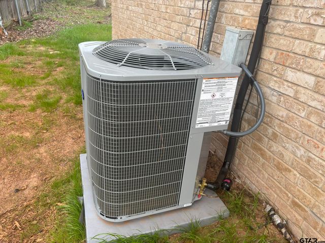 206 Park Lane, Pittsburg, TX 75686