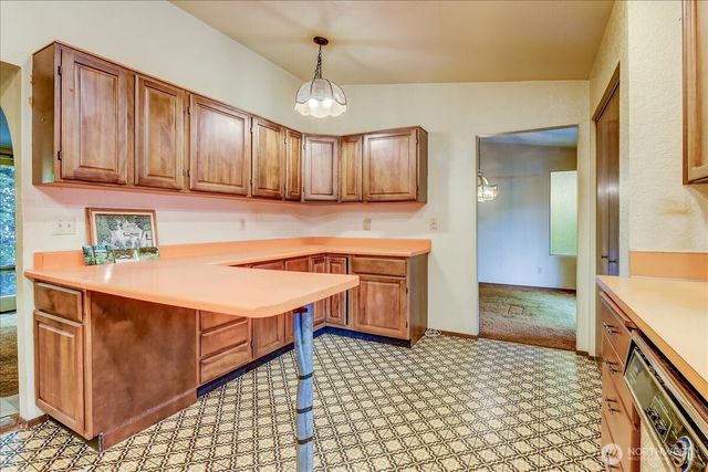 22905 35th Avenue SE, Bothell, WA 98021