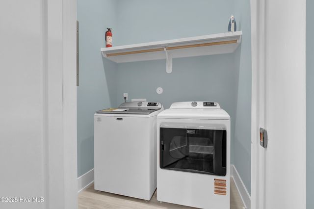 825 S Topsail Drive, Surf City, NC 28445