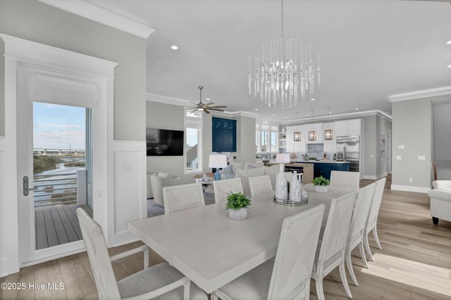 825 S Topsail Drive, Surf City, NC 28445