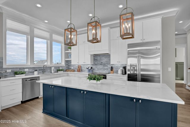 825 S Topsail Drive, Surf City, NC 28445