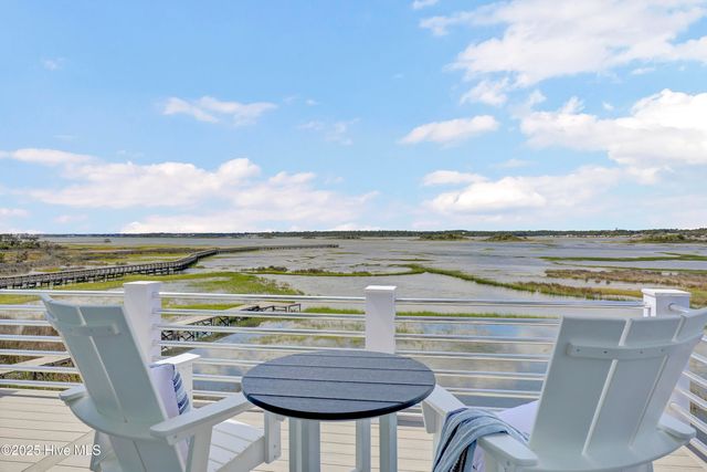 825 S Topsail Drive, Surf City, NC 28445