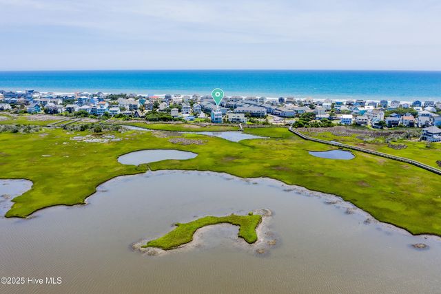 825 S Topsail Drive, Surf City, NC 28445