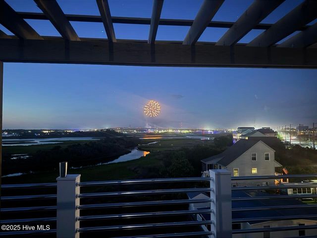 825 S Topsail Drive, Surf City, NC 28445