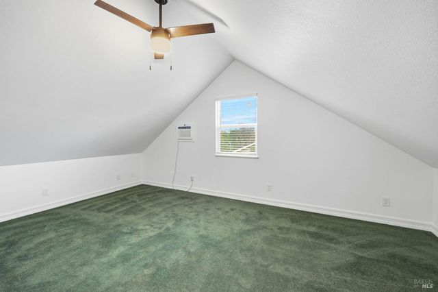 203 Cockrobin Ave, Windsor, CA 95492