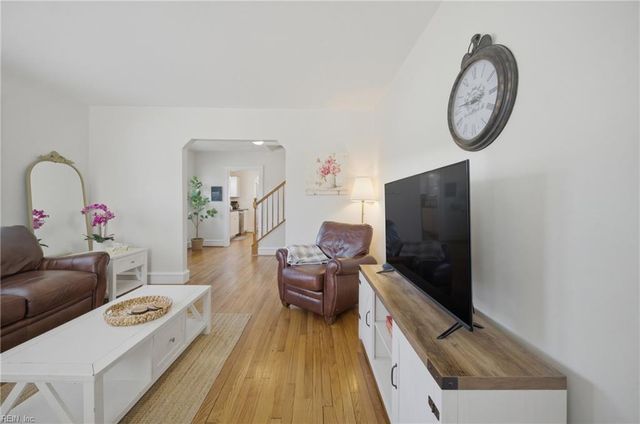 213 E Cummings AVE, Hampton, VA 23663