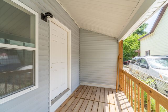 104 E 15th Street, Des Moines, IA 50316